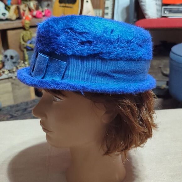 Claude Saint Cyr Paris Vintage Women’s Blue Fur Hat Satin Bow - Picture 2 of 6